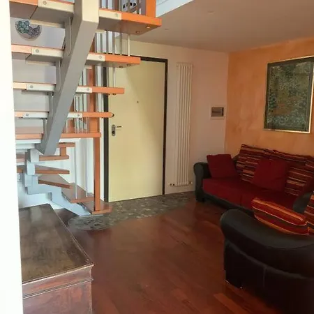 아파트 Andrew's House Con Parcheggio Privato *